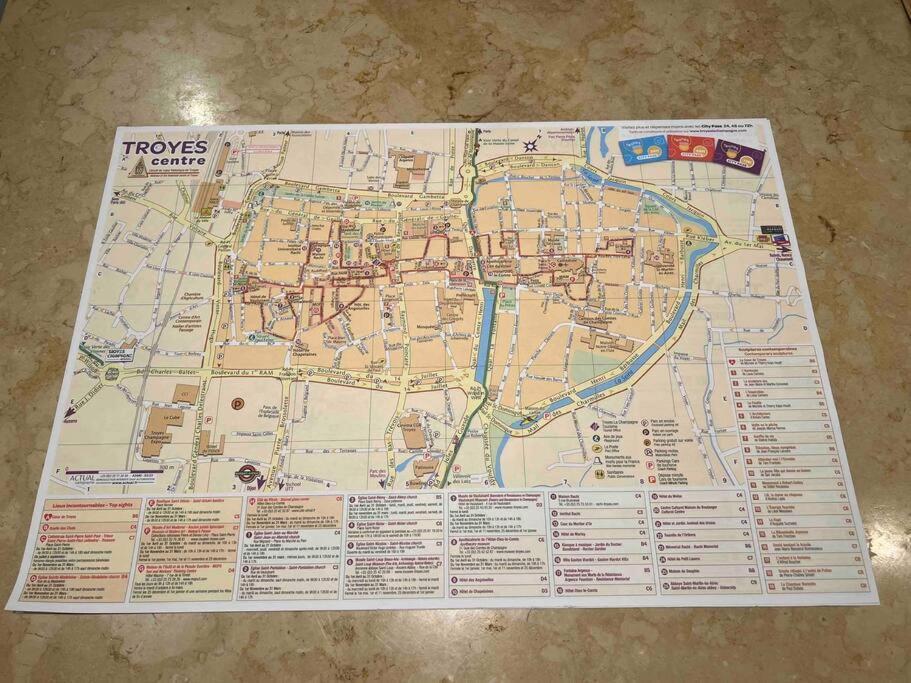 Magnifique Appartement Familiale 6 Personnes 3 Chambres Et 3 Salles De Bain En Hyper Centre Avec Rue Pietonne Parking 20M تروي المظهر الخارجي الصورة